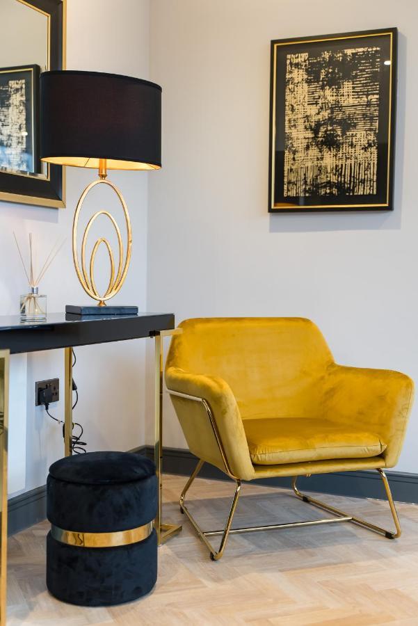 Luxe Apartments, The Moorwell, Parking, Gym - 10Mins Cardiff City Ctr Exteriér fotografie