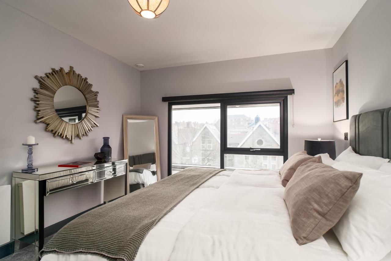 Luxe Apartments, The Moorwell, Parking, Gym - 10Mins Cardiff City Ctr Exteriér fotografie